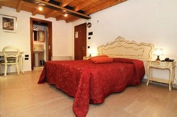 Bed and breakfast Ca' Fontanea 3*